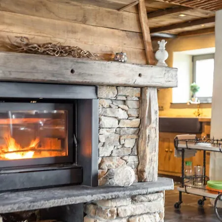 Holiday home With Bubble Bath Sauna And Fireplace