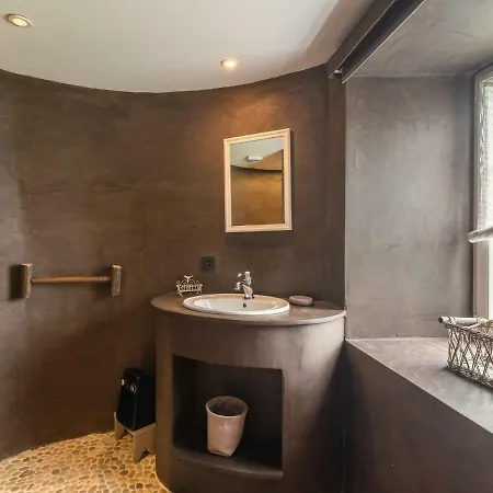 With Bubble Bath Sauna And Fireplace Holiday home